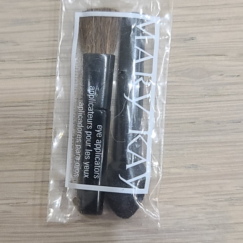 Mary Kay Compact Brush set Natural Bristle brushes - Picture 5 of 6